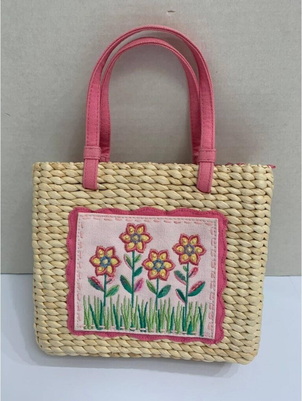 Vintage Cottagecore Embroidered Corn Husk Woven Purse Bag Pink Handles
